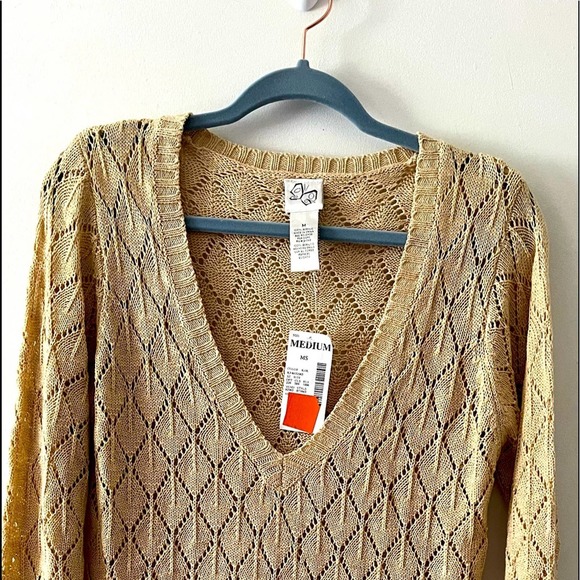 Unbranded Butterfly NWT Yellow with Gold Thread Accents Lace Knit Seeater Medium - Picture 2 of 11